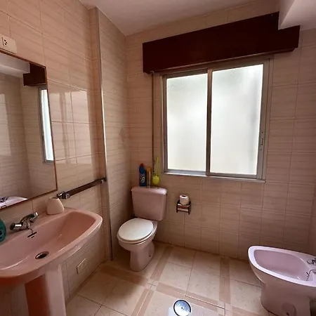 Piso Wifi En Rianxo Apartman